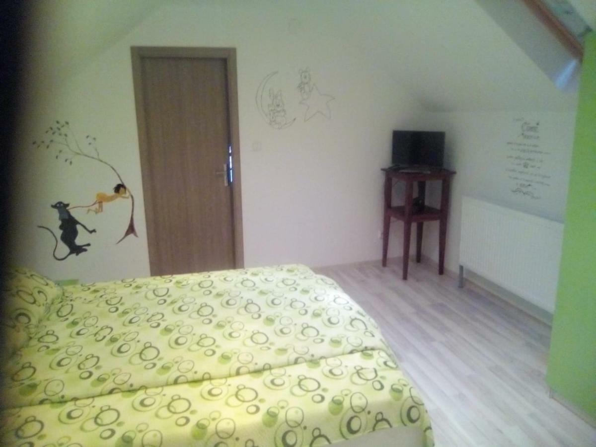 Casa Milos Si Fiul Băile Herculane Esterno foto