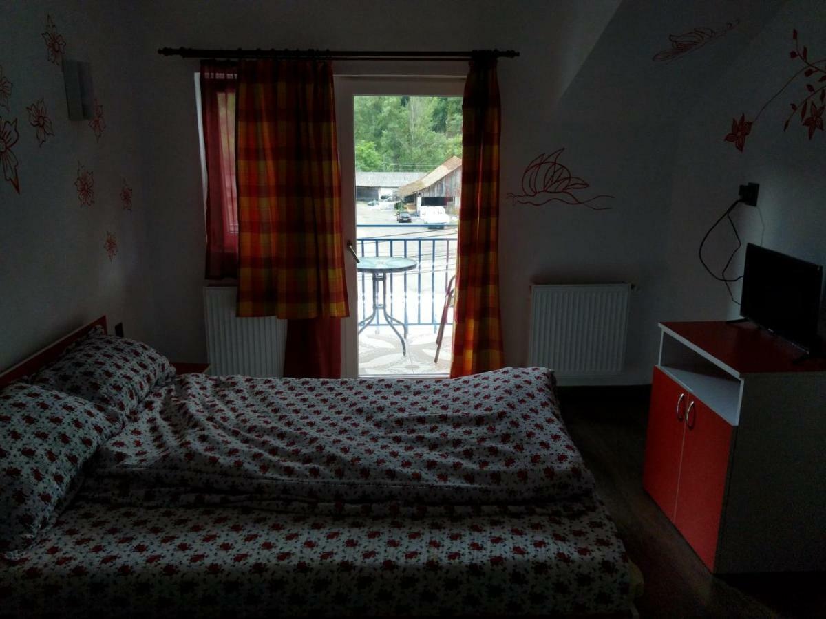 Casa Milos Si Fiul Băile Herculane Esterno foto